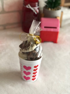 Valentine’s Day Kid Cups Filled with Sweets