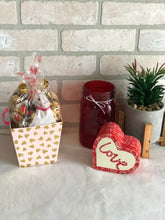 Load image into Gallery viewer, Valentine’s Day Puffed Carmel Corn Pail
