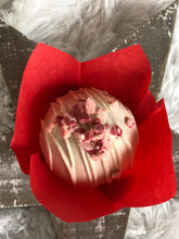 Load image into Gallery viewer, Peppermint White Chocolate Mocha Hot Cocoa Bomb
