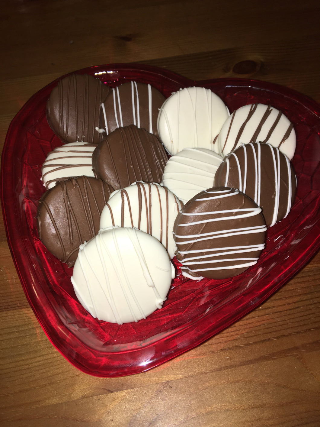 Classic Oreo Heart Tray